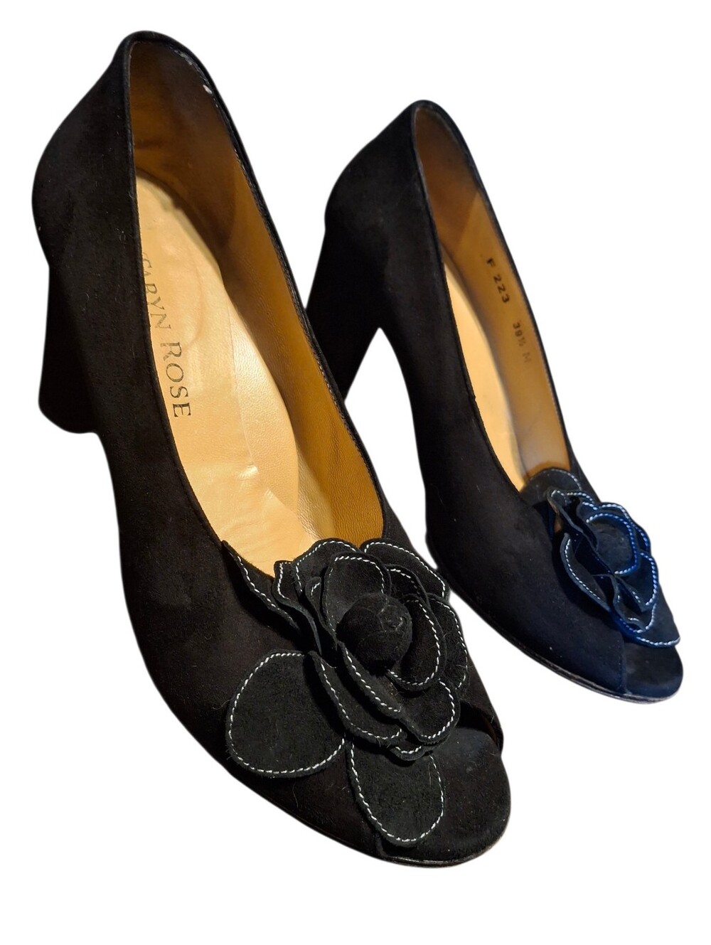 Taryn Rose Women's Size 8.5 Black Velvet Block Heel Pumps Comfort Dress Shoes